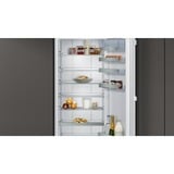 Neff Full-size refrigerator 