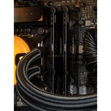 ALTERNATE Gaming PC Sort/træ