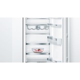 Bosch Serie 6 KIR81AFE0 køleskab Indbygget 319 L E, Full-size refrigerator 319 L, SN-T, 37 dB, E