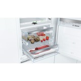 Bosch Serie 8 KIF87PFE0 køle-/fryseskab Indbygget 237 L E Hvid, Køleskab / fryser 237 L, SN-ST, 8 kg/24t, E, Frisk zone, aflukke, Hvid