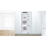 Bosch Serie 8 KIF87PFE0 køle-/fryseskab Indbygget 237 L E Hvid, Køleskab / fryser 237 L, SN-ST, 8 kg/24t, E, Frisk zone, aflukke, Hvid